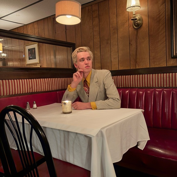 Meet your Posher, Max - Picture 14 of 15